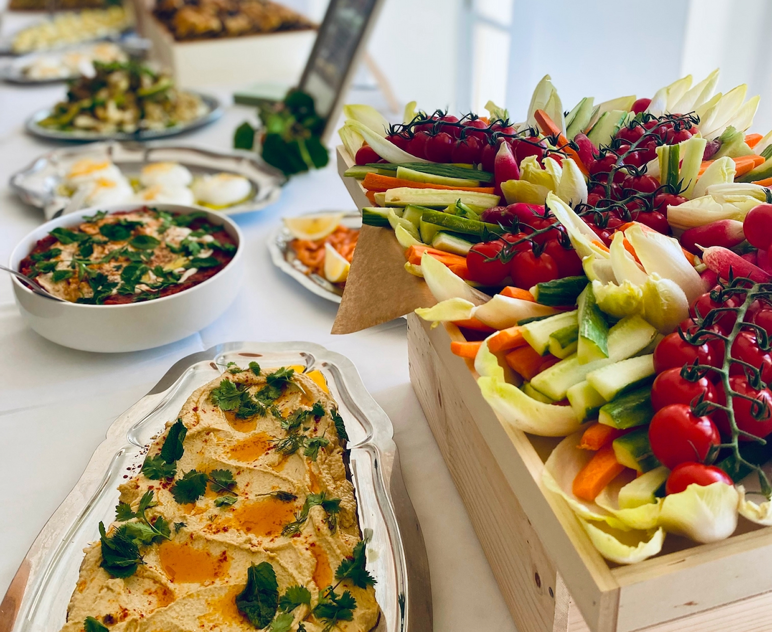 Buffet brunch levantin — SAVTA traiteur Marseille