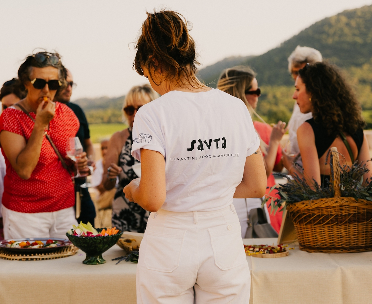 Table buffet dînatoire SAVTA traiteur levantin Marseille